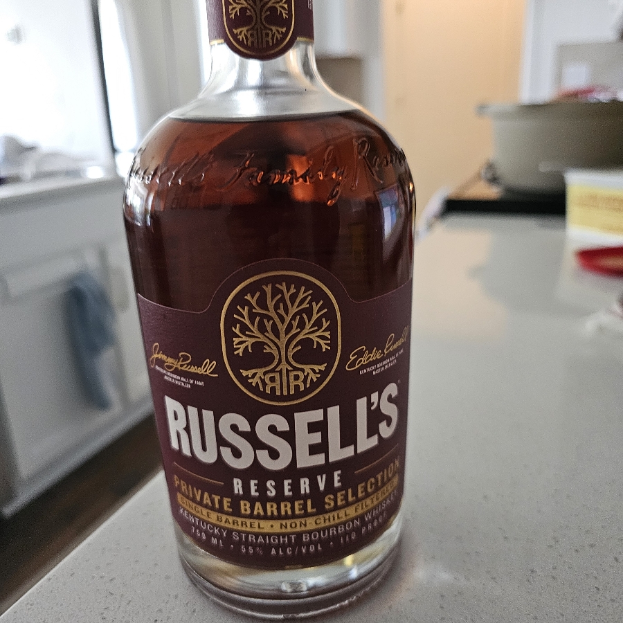Russell's Reserve Private Barrel Selection "Stateline Beverage " Barrel #25-0229