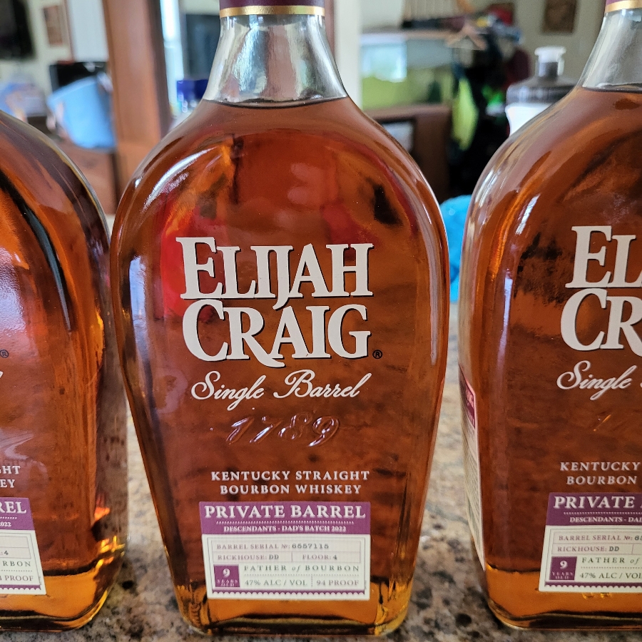 Elijah Craig's Private Barrel Descendants Dad's Batch 2022