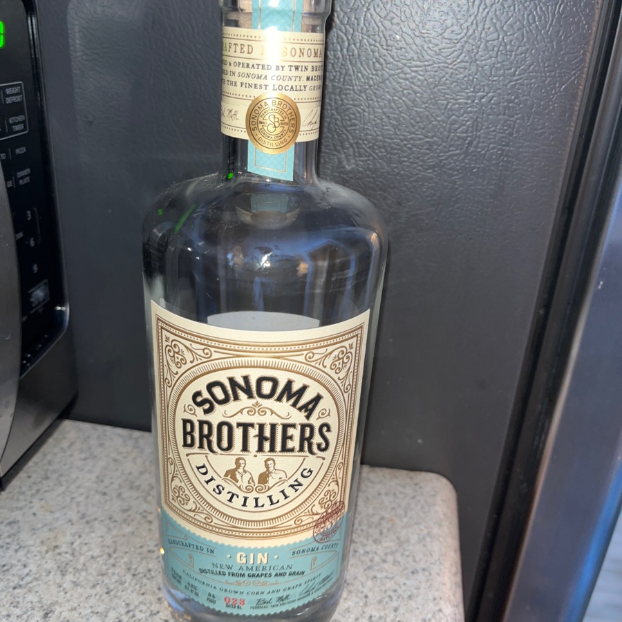 Sonoma Brothers New American Gin