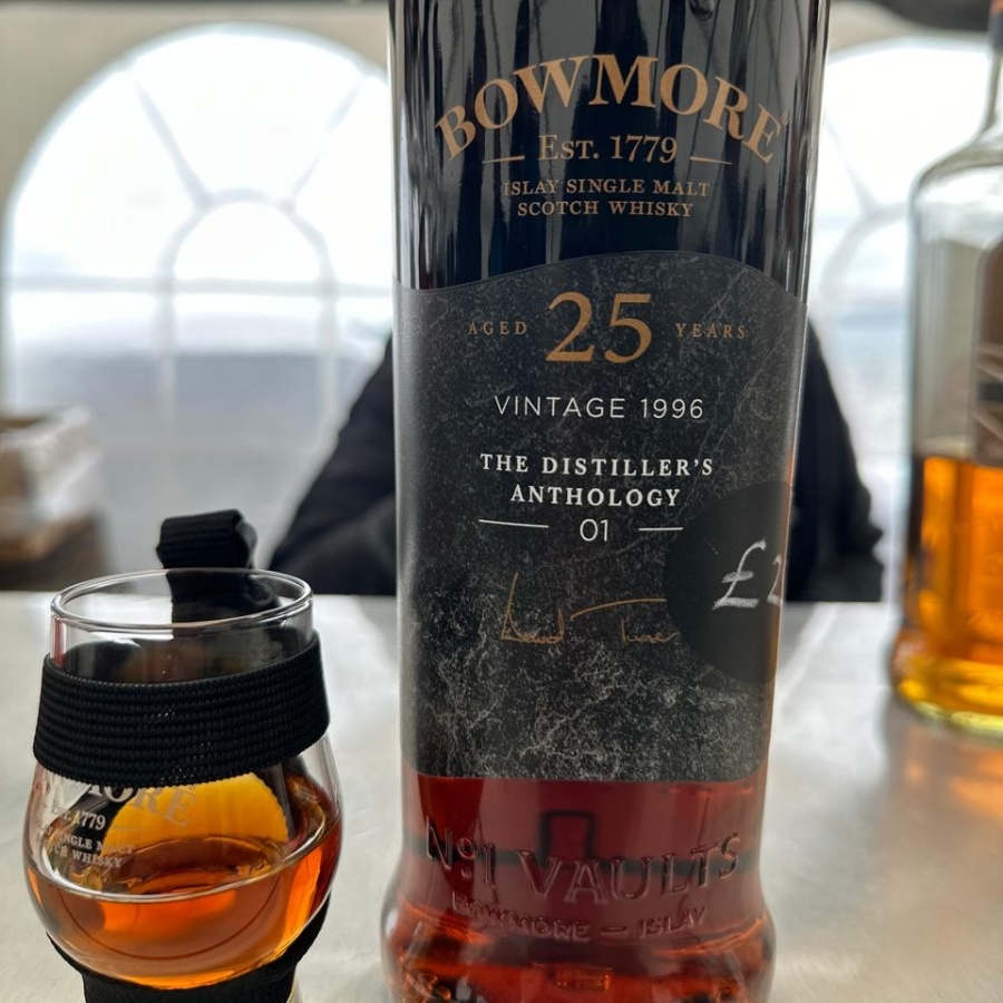Bowmore 25yo Distiller's Anthology