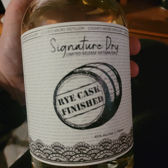 Signature Dry Ltd Release Artisan Gin