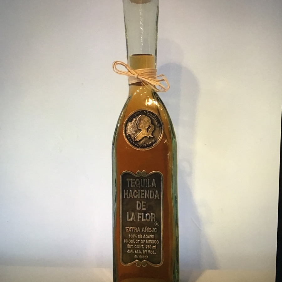 Hacienda de la Flor Extra Añejo