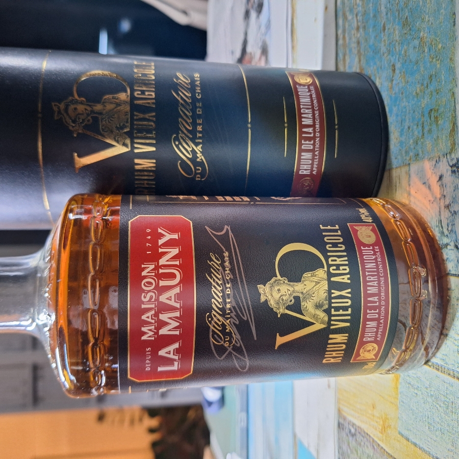 Maison La Mauny Signature VO rhum vieux agricole