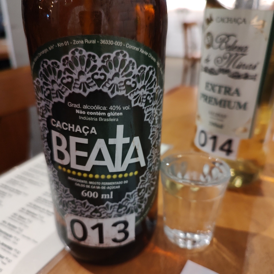 CACHAÇA BEATA PRATA