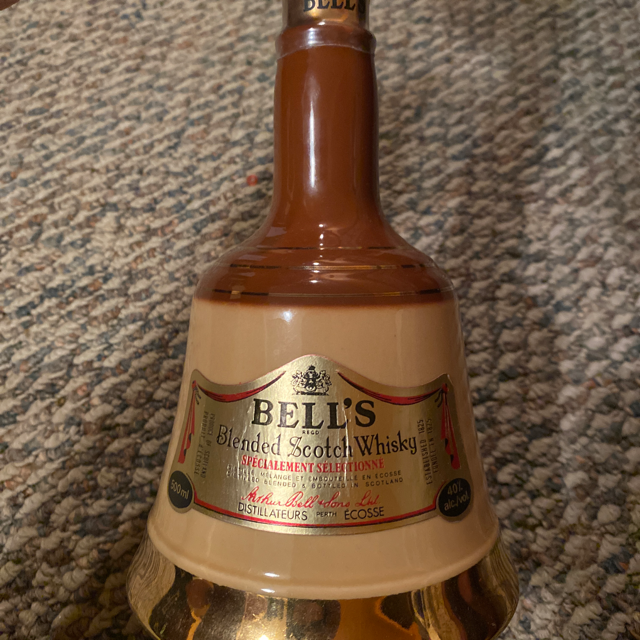 Bell's blended scotch whiskey