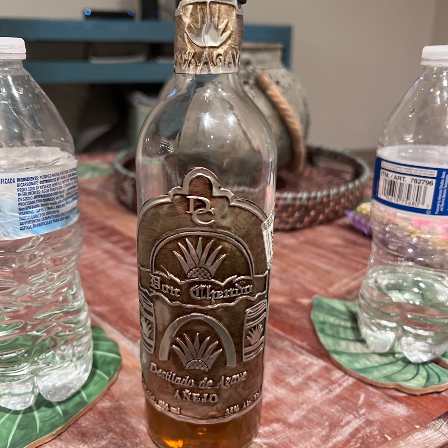 Don Chendo Destilado De Agave Anejo