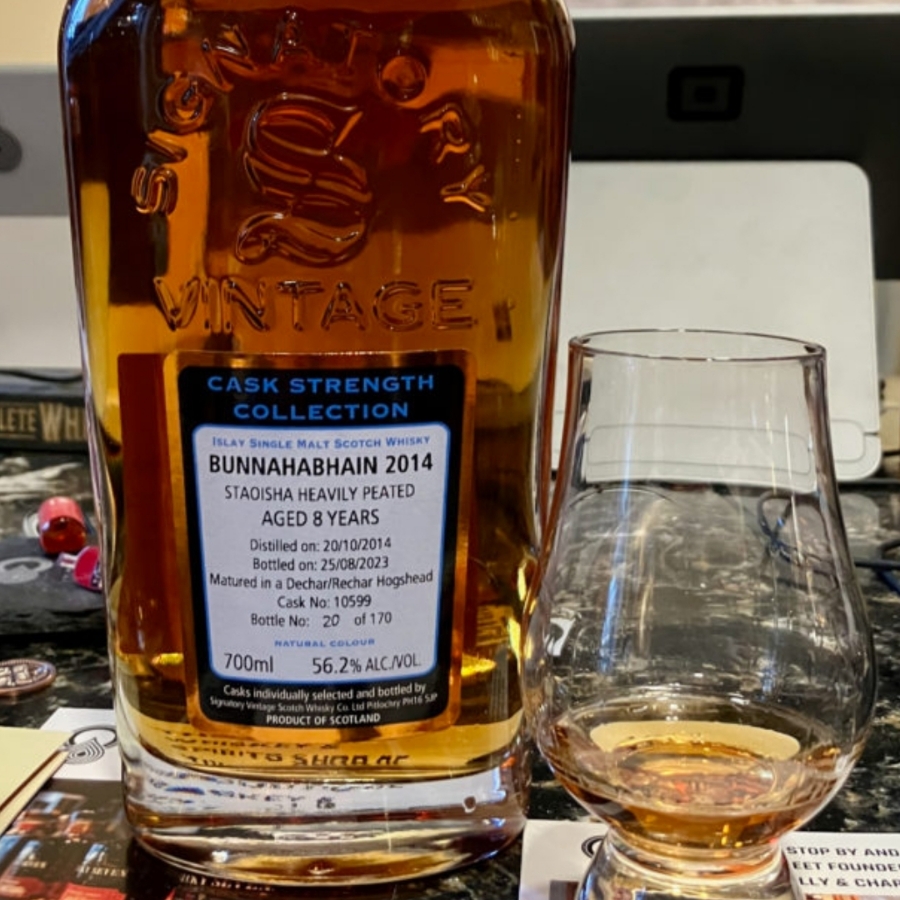 Signatory Bunnahabhain Staoisha 2014 - 8 Years