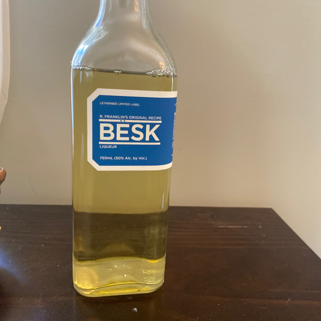 Leatherbee Besk