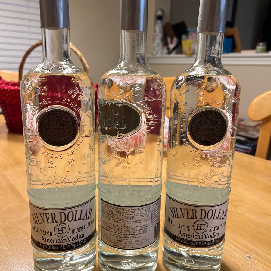Smoke Wagon Silver Dollar Small Batch Silver Filtered American Vodka