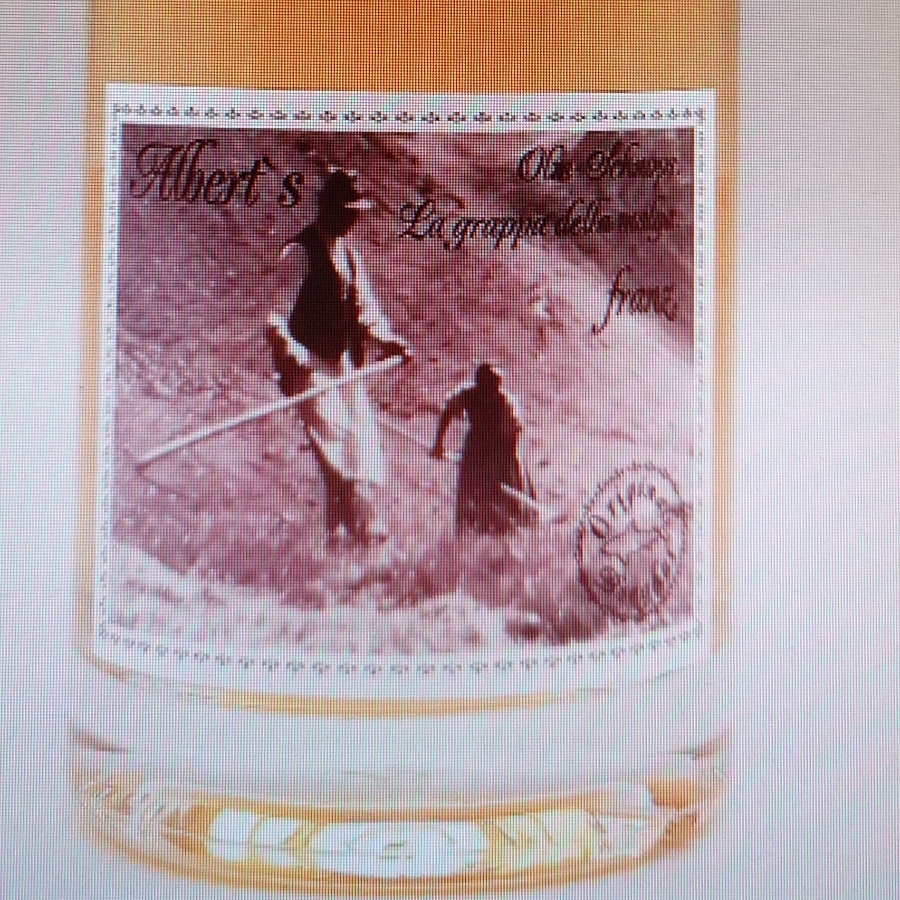 Alberts Regiohof Berg Hai Franz Almschnaps