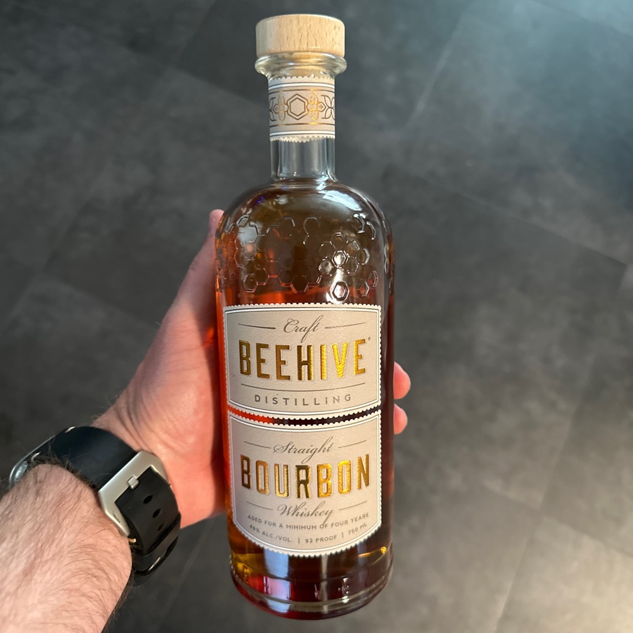 Beehive Distilling - Straight Bourbon Whiskey