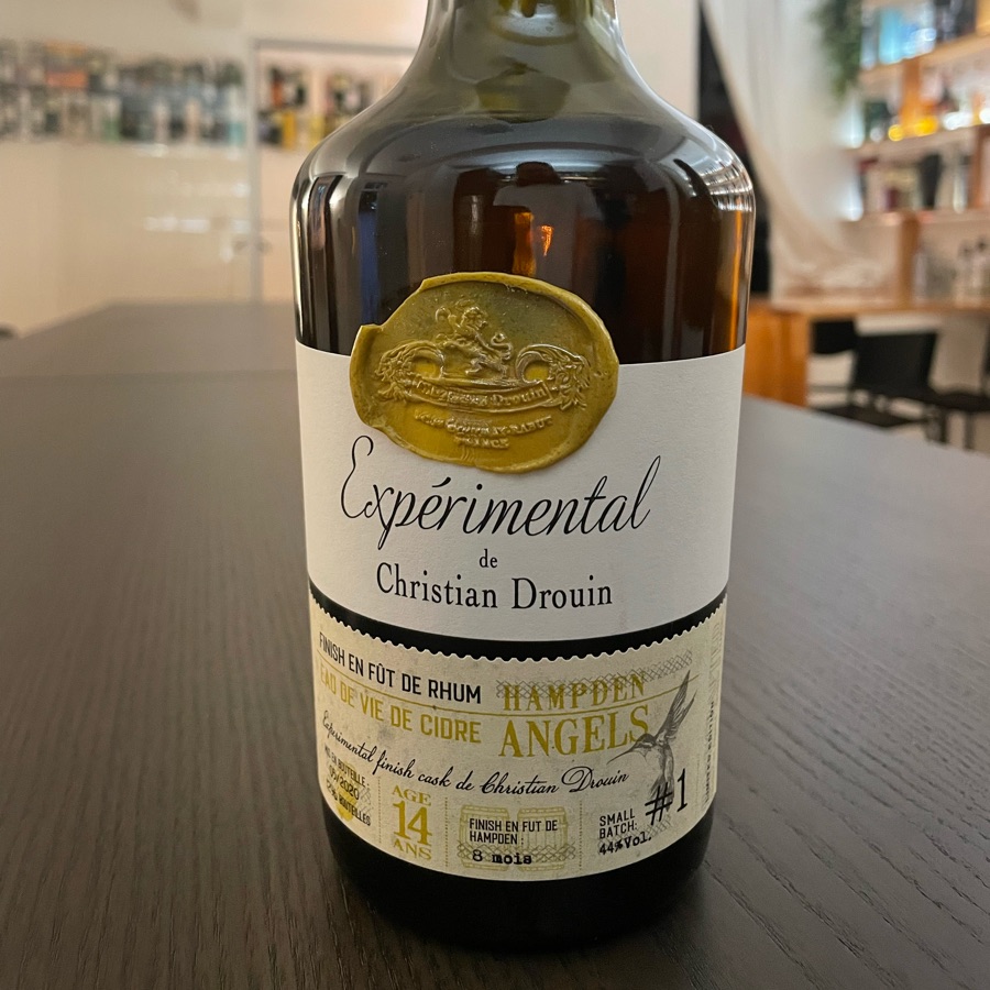 Le Gin de Christian Drouin Experimental Hampden Angels