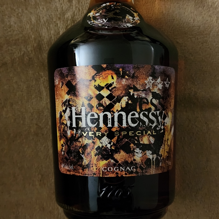 HENNESSY VS LIMITED EDITION VHILs