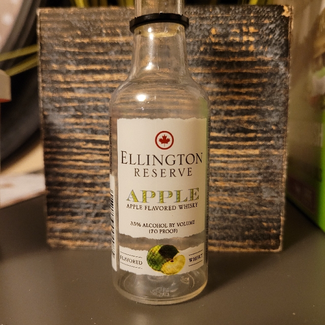 Ellington Reserve Apple