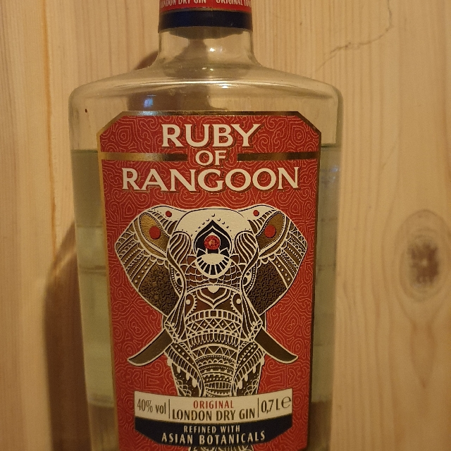Ruby of Rangoon Original London  Dry Gin