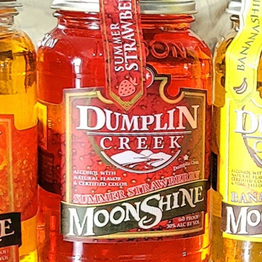 Old Tennessee Distilling Company Dumplin Creek Summer Strawberry Moonshine