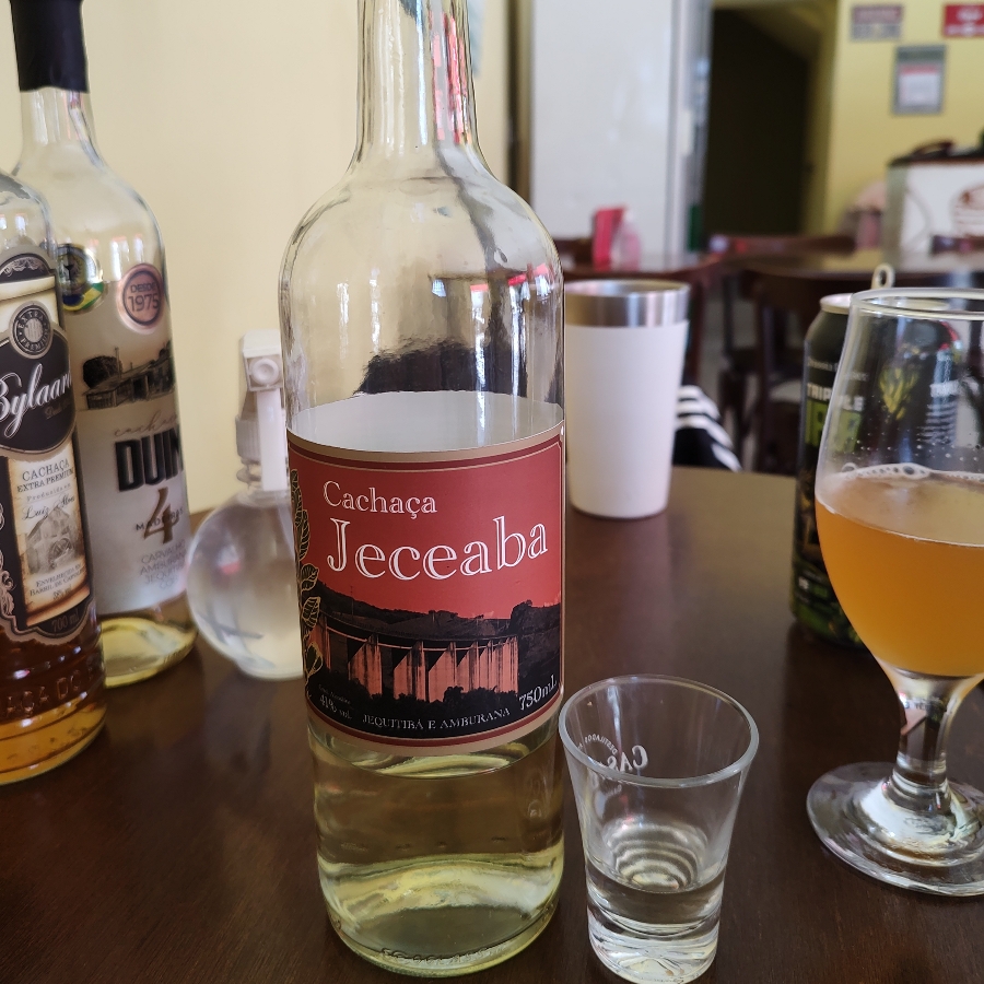 CACHAÇA JECEABA AMBURANA & JEQUITIBÁ