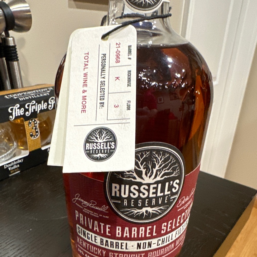 Russell's Reserve Private Barrel Selection Total Wine 21-0968 K 3