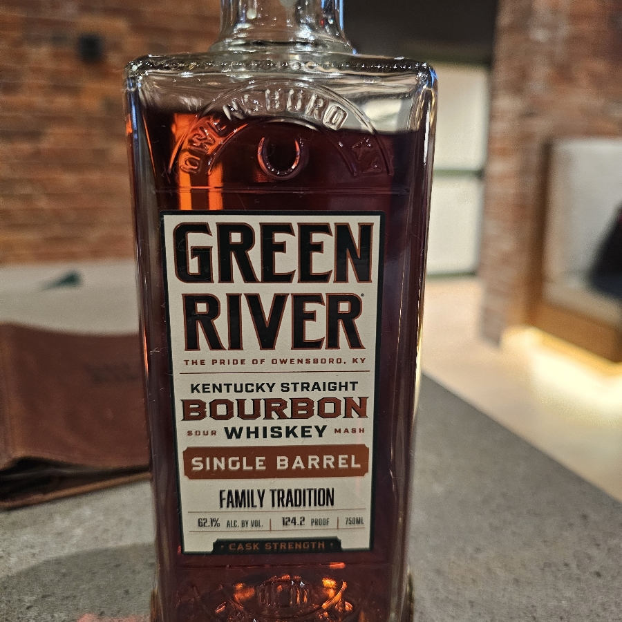 Green River Single Barrel Family Tradition