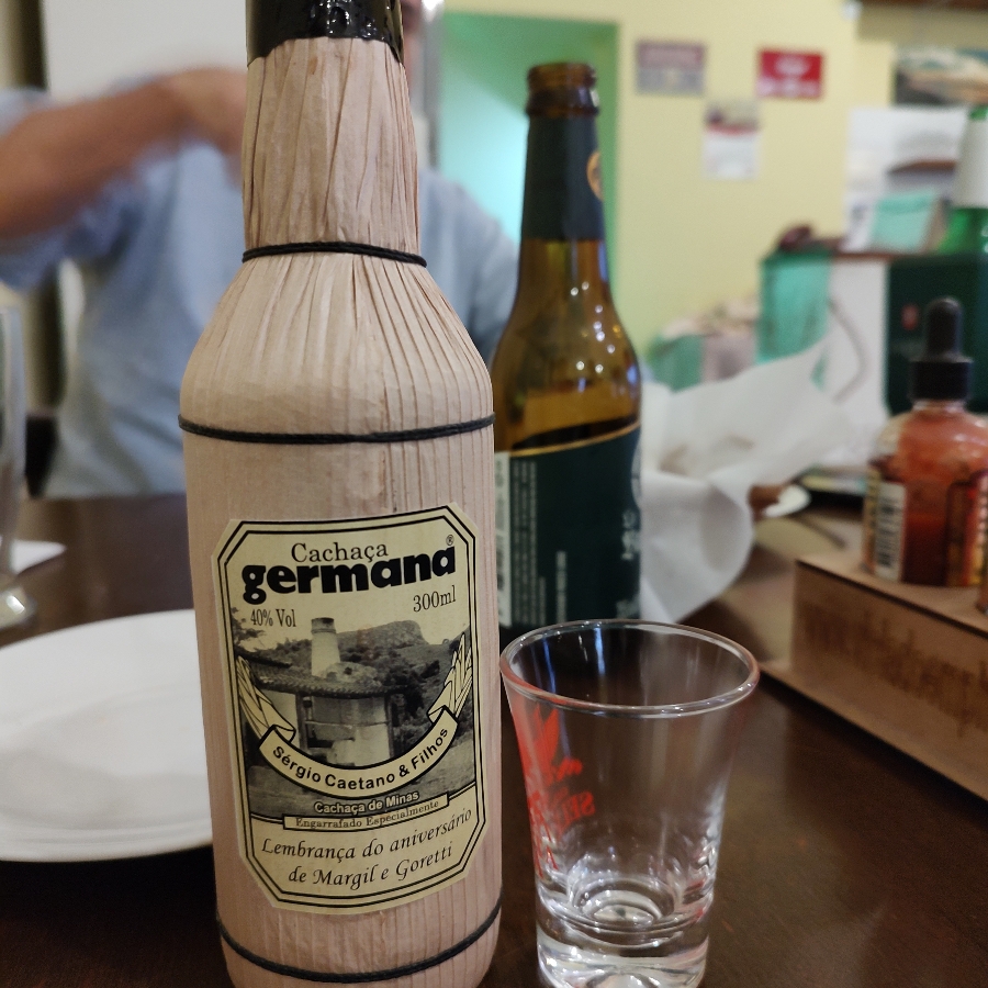 CACHAÇA GERMANA TRADICIONAL LEMBRANÇA DO ANIVERSÁRIO DE CASAMENTO MARGIL & GORETTI