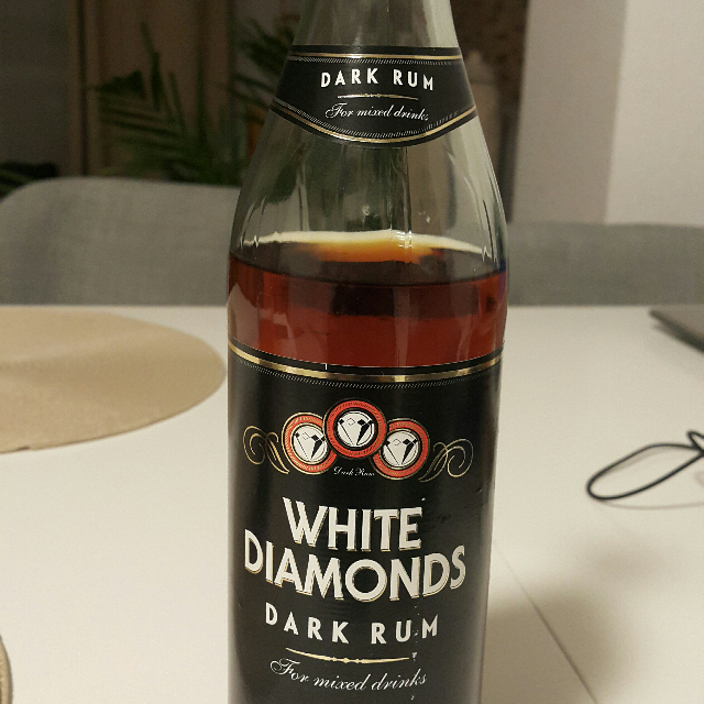 White Diamonds Dark Rum