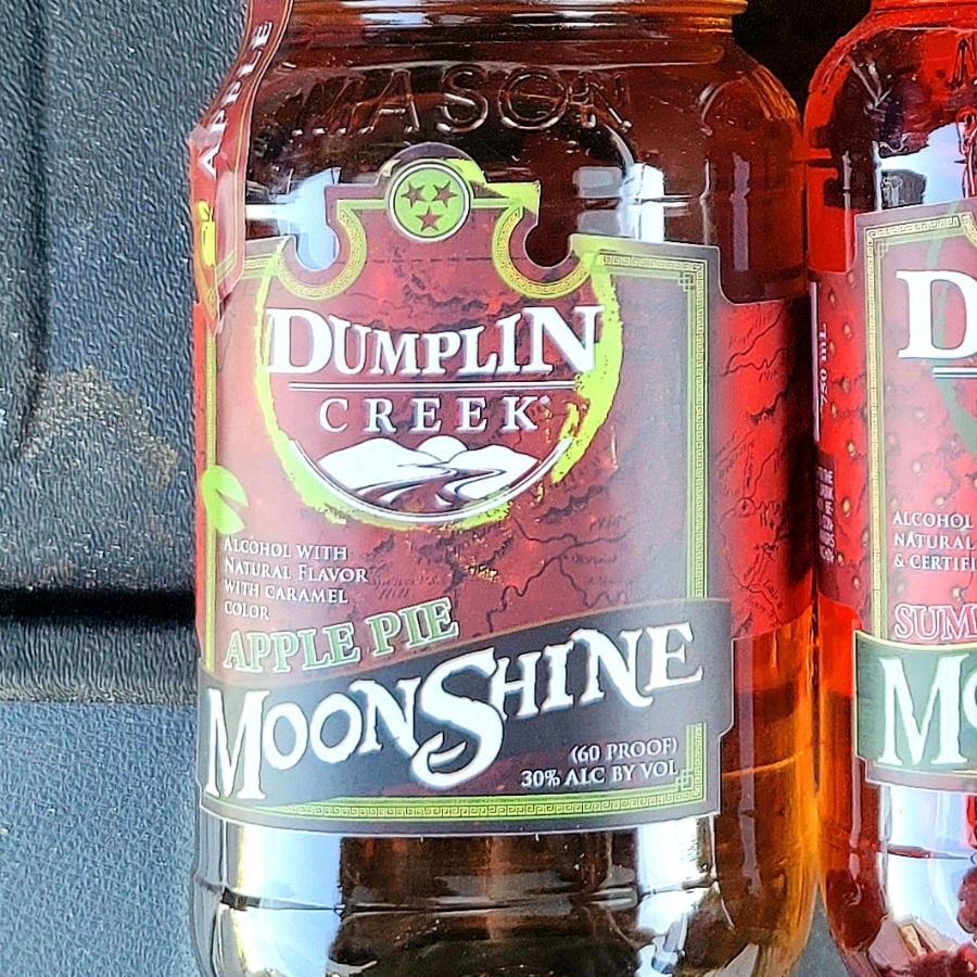 Old Tennessee Distilling Company Dumplin Creek Apple Pie Moonshine